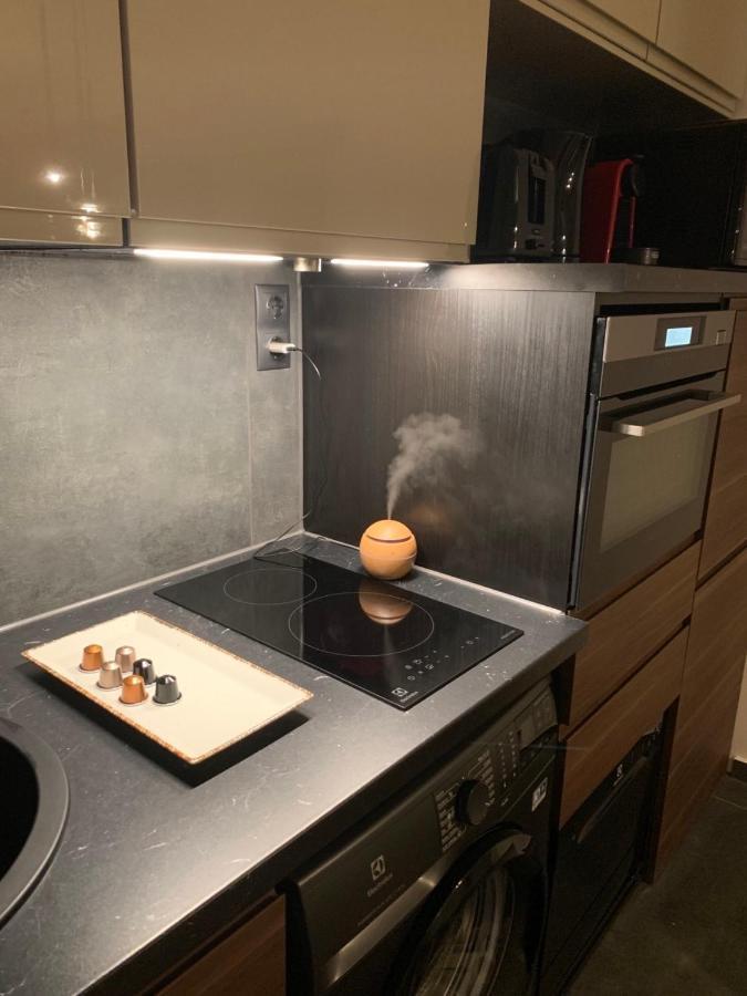 Zora Apartman Eger Exteriör bild